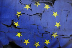 Eine Auflösung der EU ist nicht ausdrücklich vorgesehen, aber denkbar.